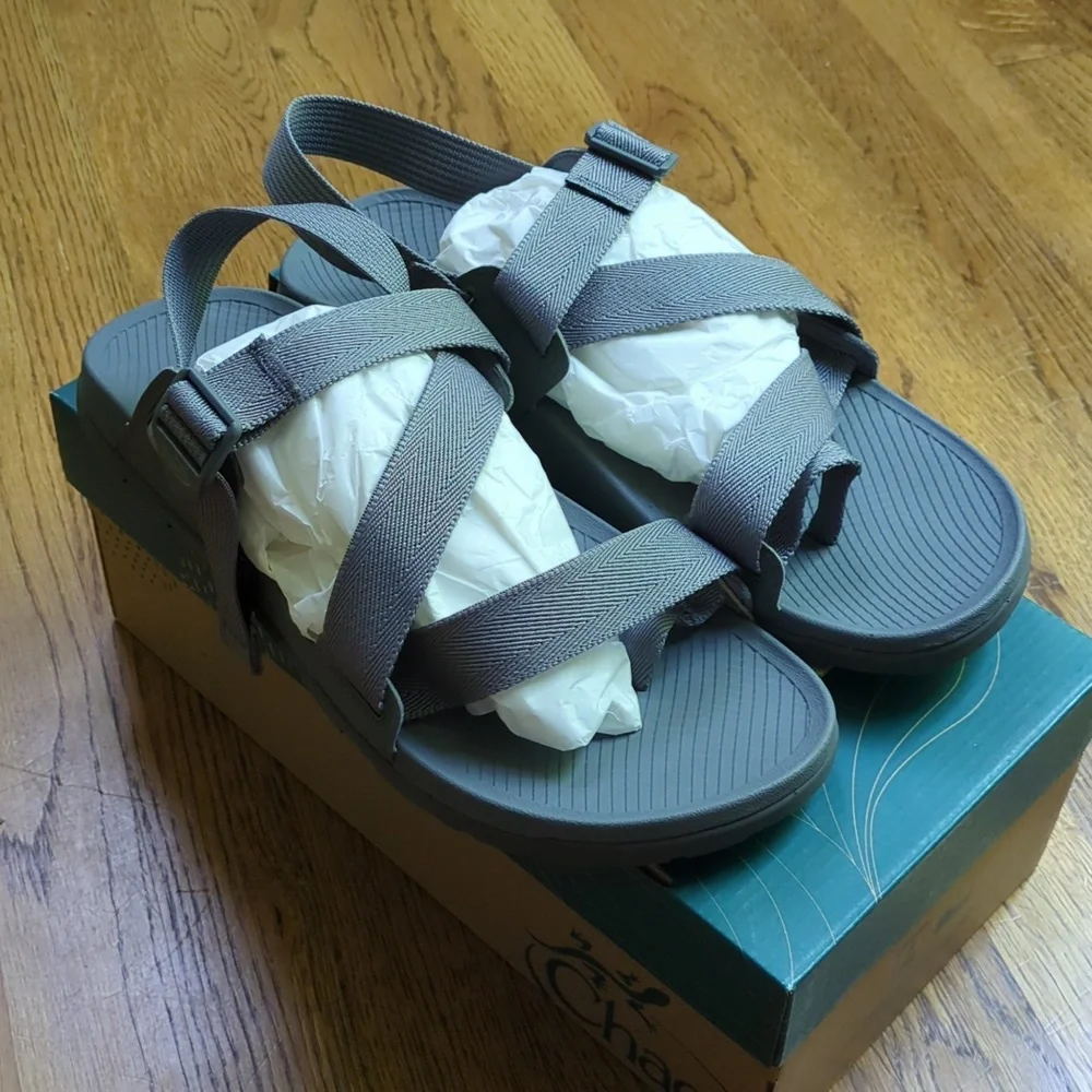 NIB Chaco Lockdown 2 Sandal Grey Adjustable Sandals Men's Size 13